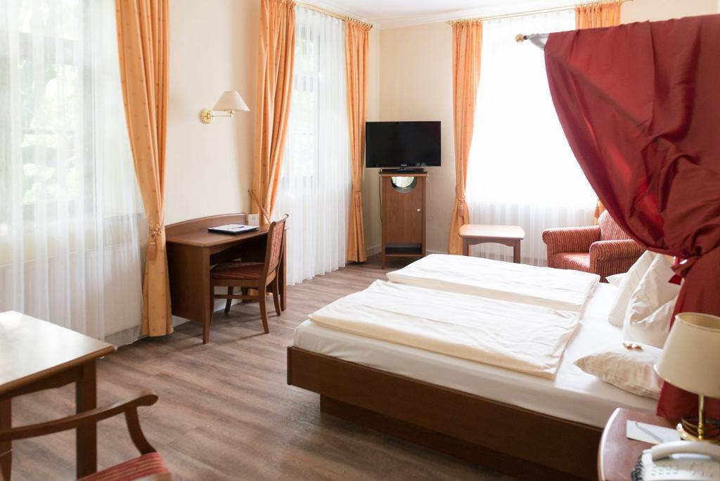 Hotel Angerbraeu Murnau am Staffelsee Eksteriør bilde